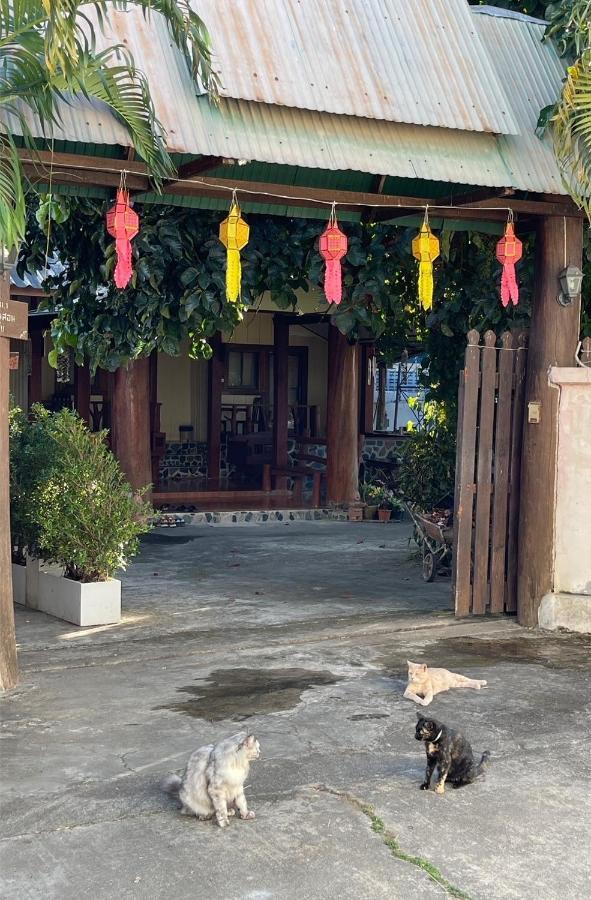 Lungsonhouse Pai Villa Exterior photo